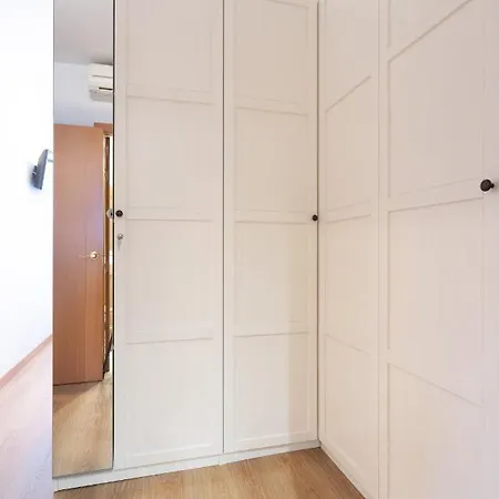 Home2book Executive & Design Torres Daire *